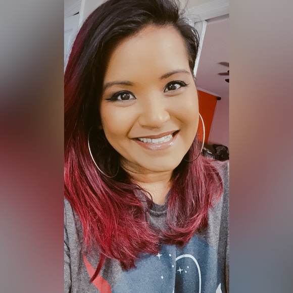 Welcome to my closet! - Picture 1 of 1